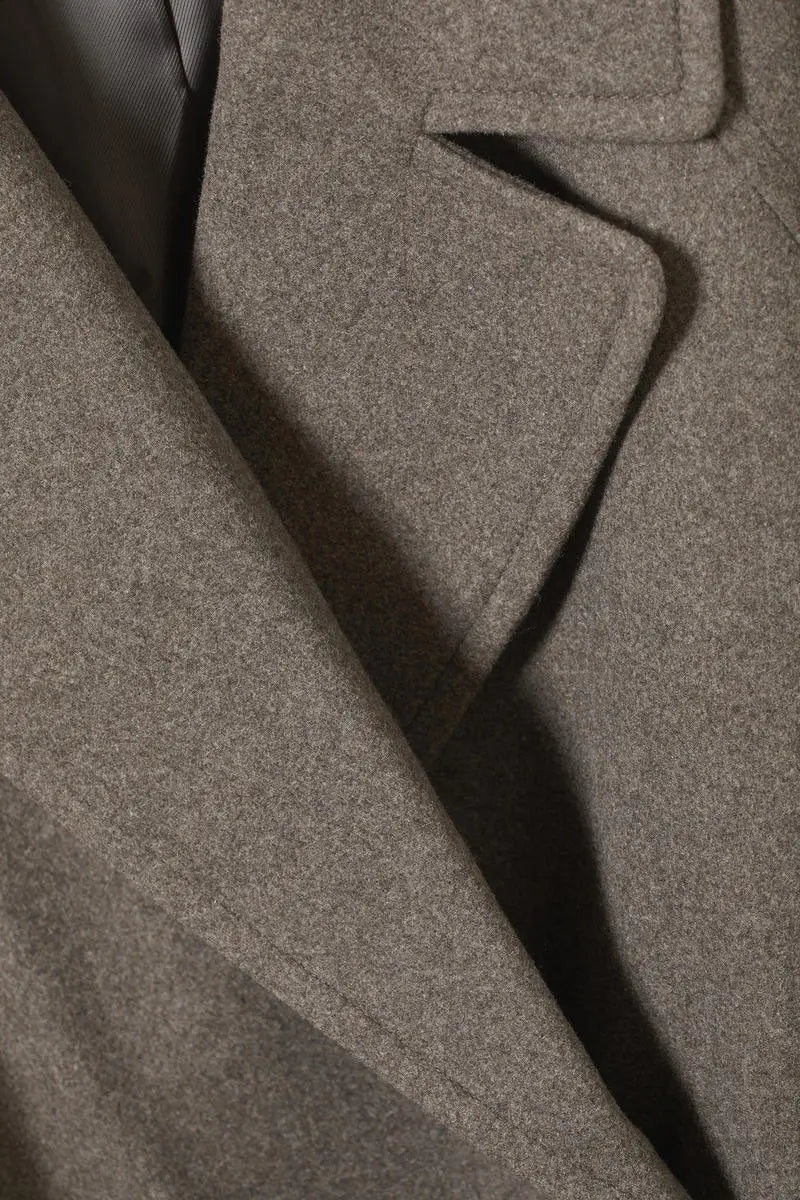 EB | Damen Lange Oversized Wolljacke mit Breitem Revers und Minimalistischem Design