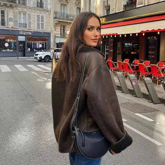 EB | Premium Damen Lederjacke für eleganten Winterstil