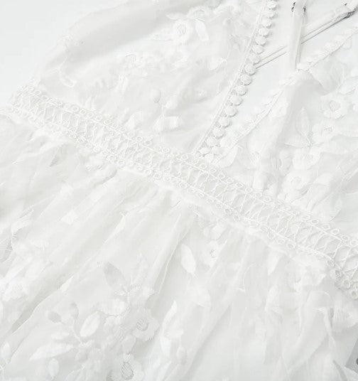 EB | Elegantes Cocktailkleid für Besondere Anlässe.