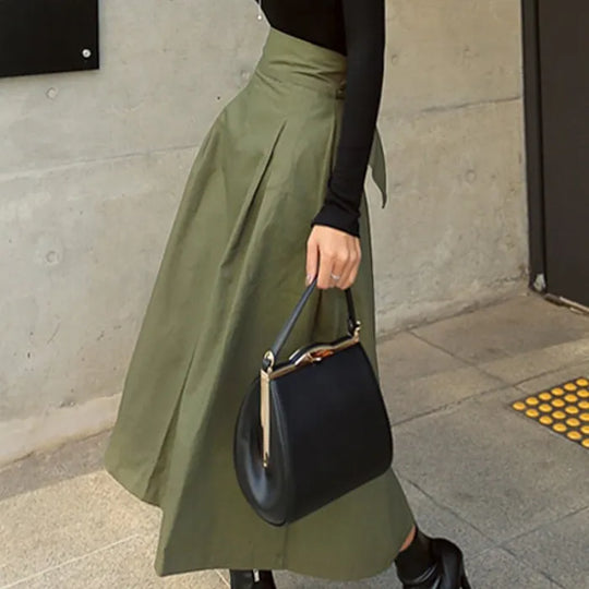 EB | Hohe Taille Midi Rock mit Schleifendetail