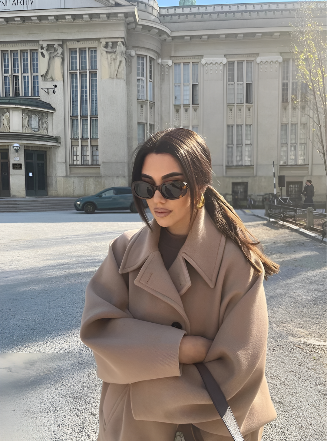 EB | Elegantes Damen-Cape mit Knöpfen und Wollmischung