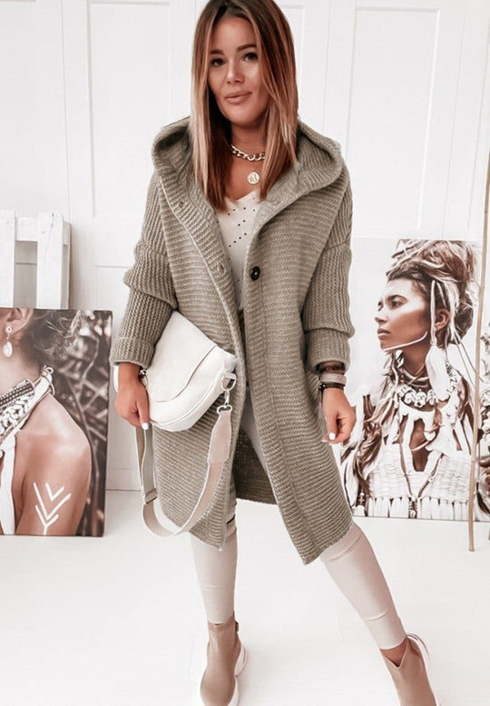 EB | Langärmlige Strickjacke Mit Kapuze Und Knopfleiste