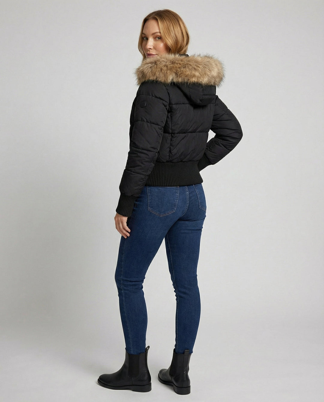 Cropped Gefütterte Winterjacke | EB