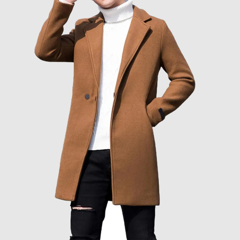 EB | Hardy Daily Windbreaker Mantel