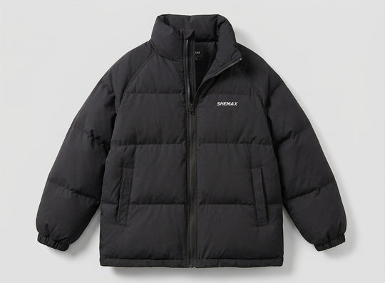 Damen nan gefütterte Boxy-Pufferjacke mit hohem Stehkragen, Raglanärmeln und cleanem Logo EB