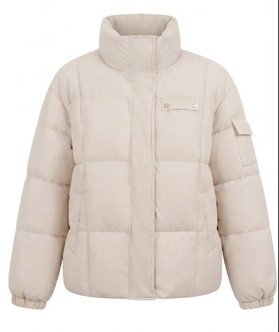 Damen nan kompakte Boxy-Steppjacke mit hochschließendem Stehkragen, verdecktem Reißverschluss und funktionaler Ärmeltasche EB