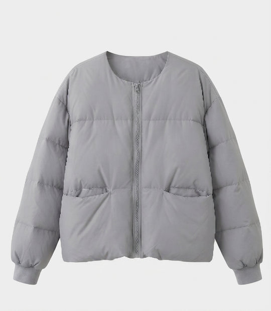 Damen nan kurzer Boxy-Steppblouson mit geradem Schnitt, verdecktem Reißverschluss und elastischen Bündchen EB