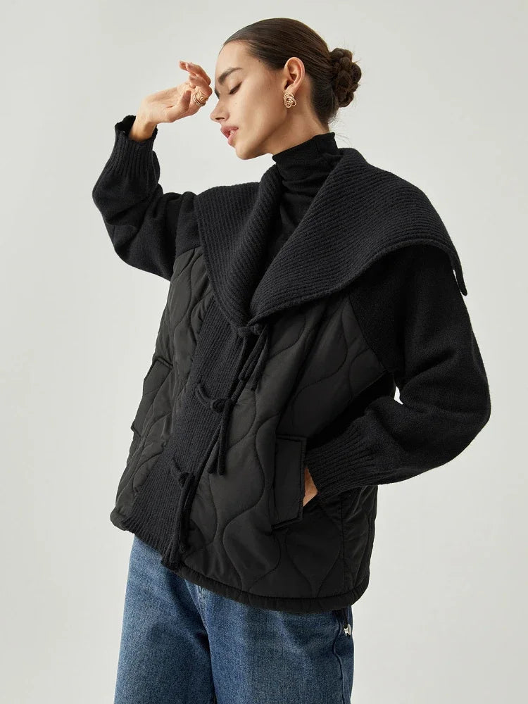 EB | Damen Gefütterte Jacke mit Rippdetails und Breitem Kragen