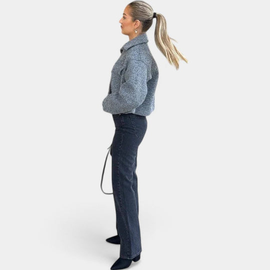 EB | Schicke Damen Wolljacke mit Kurzer Passform und Taschendetails