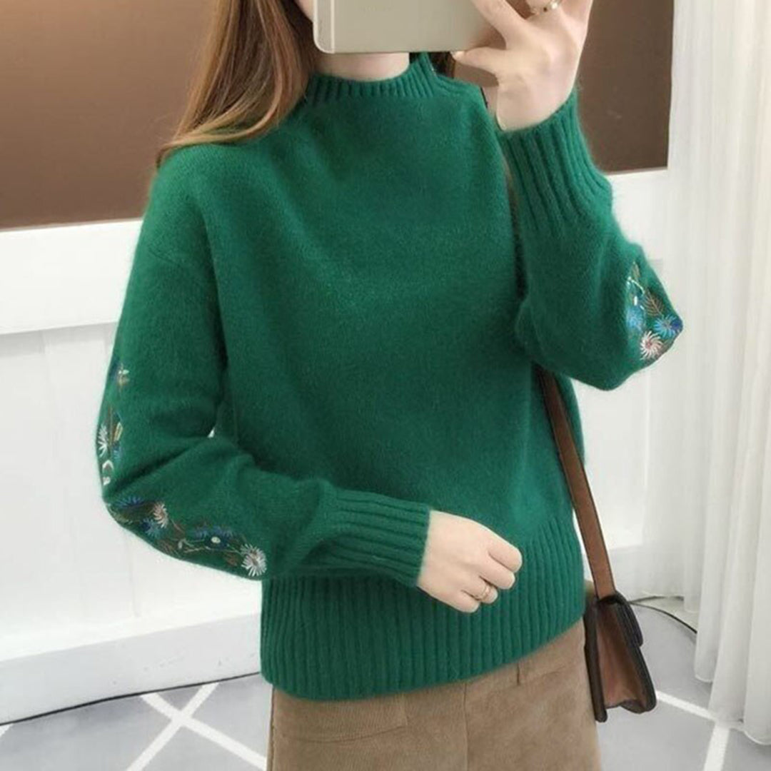 EB | Strickpullover mit floraler Stickerei