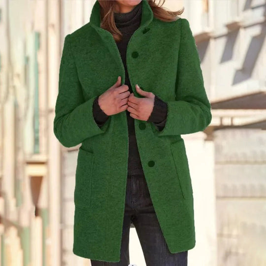 EB | Warme und gemütliche Damenwinterjacke