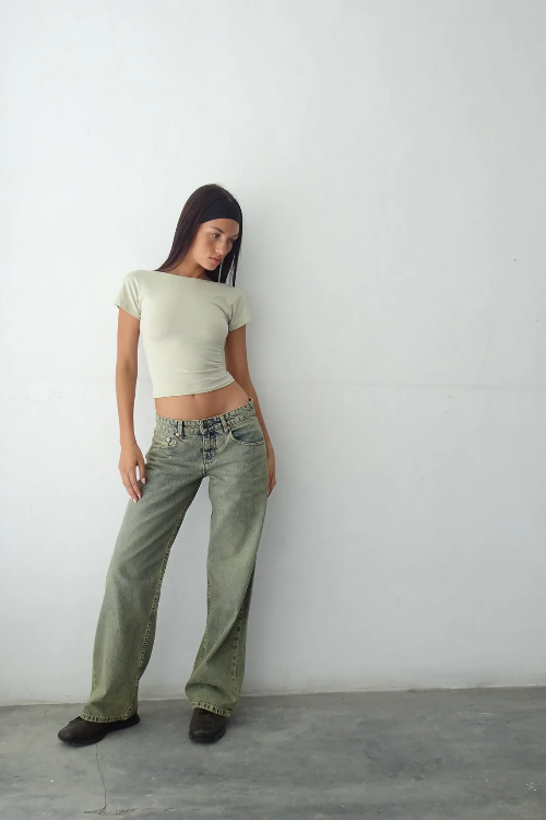 EB | Low Rise Jeans