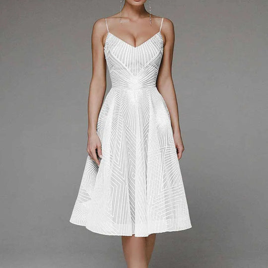 EB | Elegantes Kleid Mit Offenem Rücken