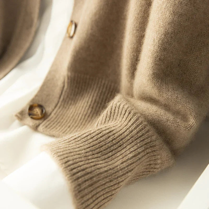 EB | Strickjacke mit Stehkragen und Knopfleiste - Eleganter Freizeitstil für Büro und Alltag