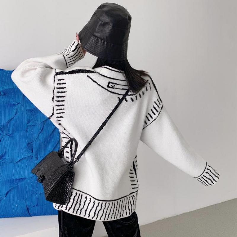 EB | Fallin' Into Your Ocean Eyes Cardigan