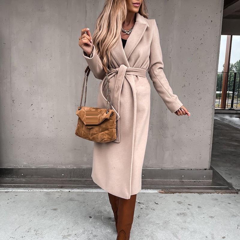 EB | Winterjacke mit Bindegürtel