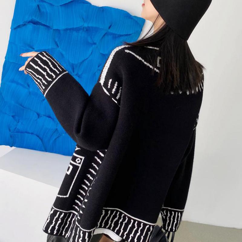 EB | Fallin' Into Your Ocean Eyes Cardigan