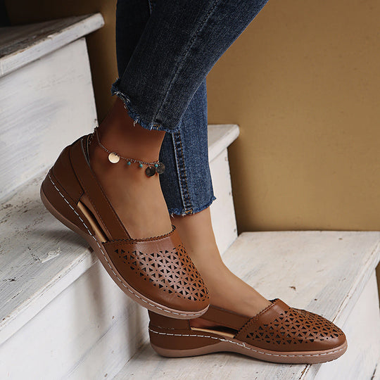 EB | Atmungsaktive Retro Flache Sandalen