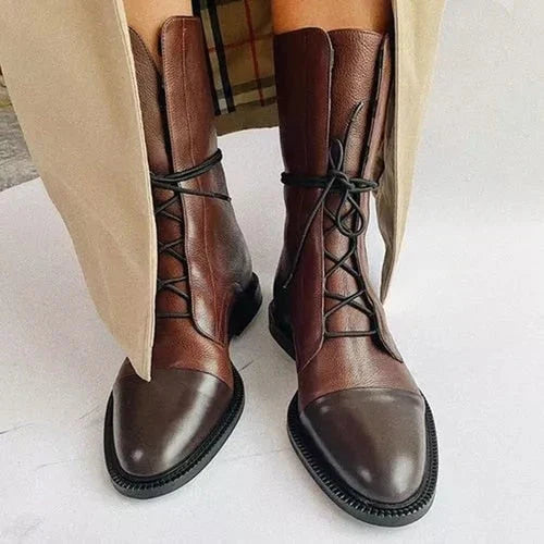 EB | Stiefel mit hohem Absatz