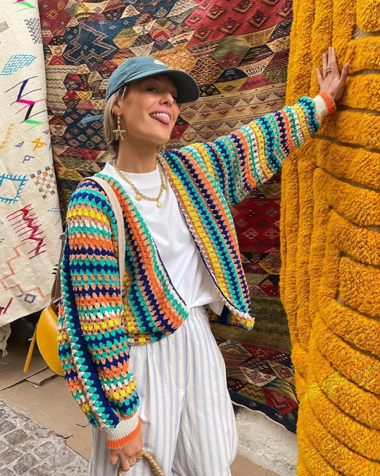 EB | Stilvolle Bunte Strickjacke
