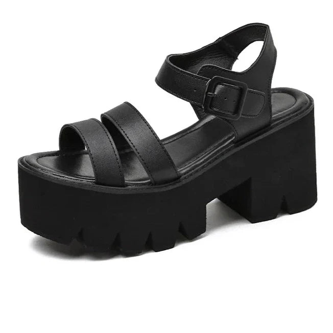 EB | Schwarze Plattform Chunky Sandalen