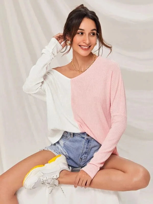 EB | Kontrastfarbiger Pullover