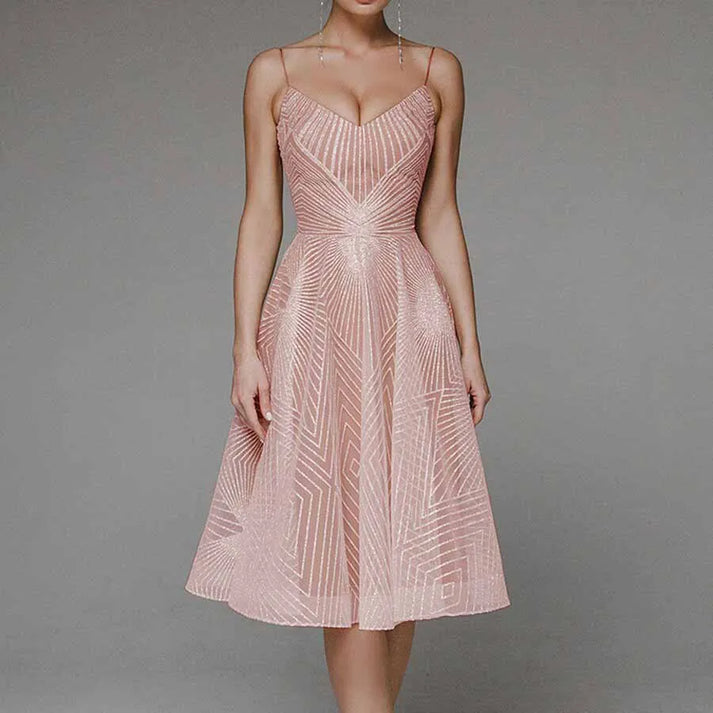 EB | Elegantes Kleid Mit Offenem Rücken