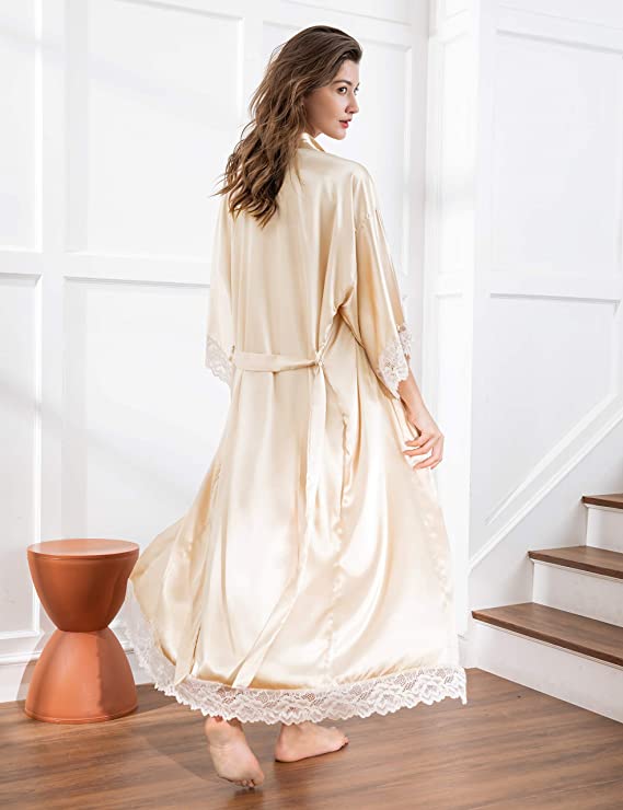 EB | Lange Bademantel mit Spinnmuster