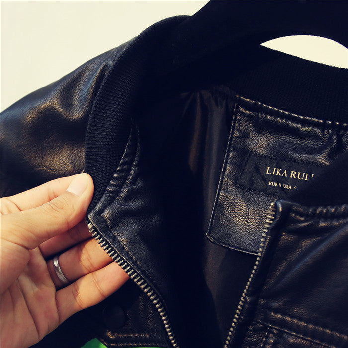 EB | Play Too Hard Jacke
