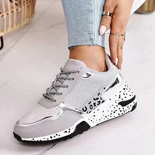 Schnürschuhe mit Leopardenmuster EB