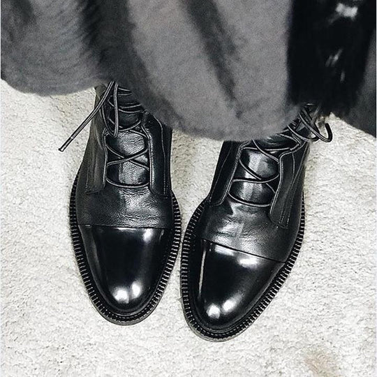 EB | Stiefel - Klassisches Lernen und Reisen für Frauen