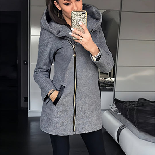 EB | Modische und Minimalistische Winterjacke