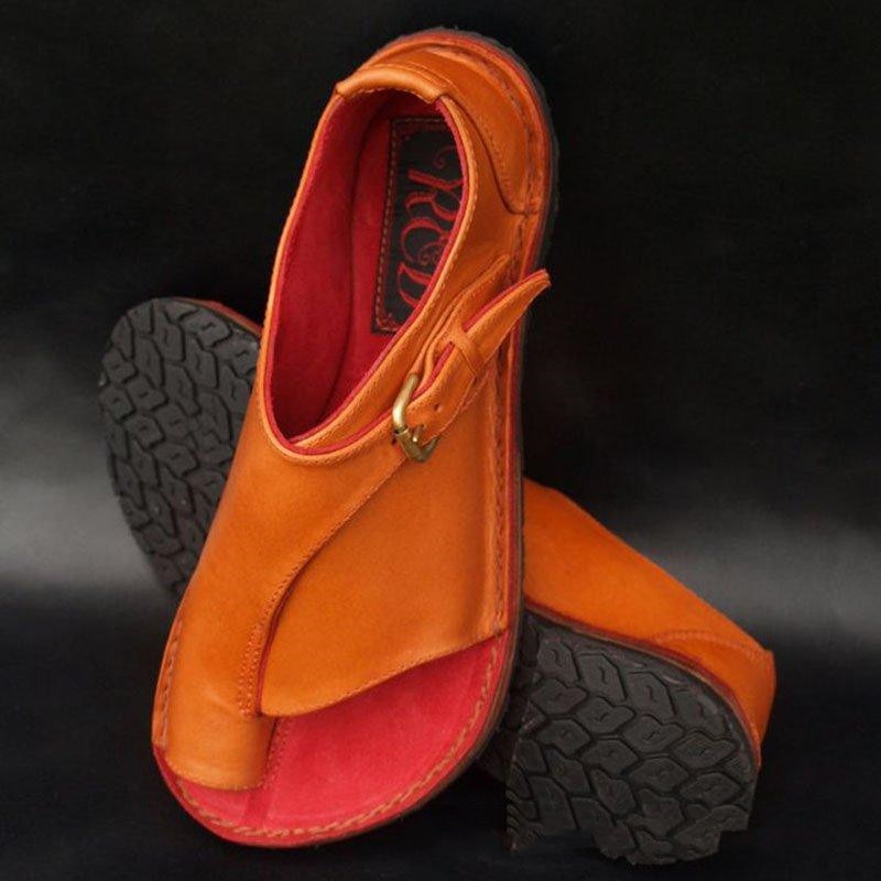 Sandalen mit Schnalle EB