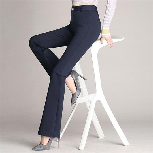 EB | Taillierte Flared Slim-Fit Hose