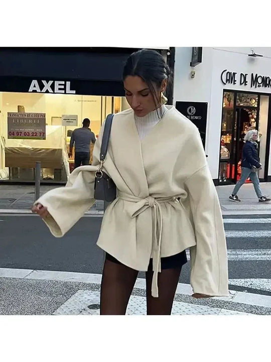 EB | Schnürjacke mit Gürtel