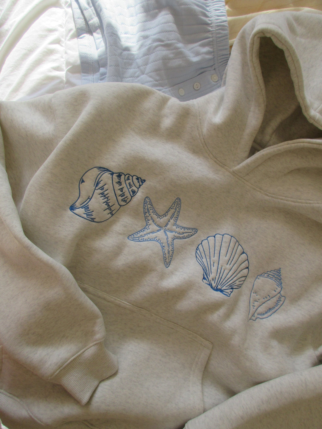 EB | Muschel Unisex Hoodie