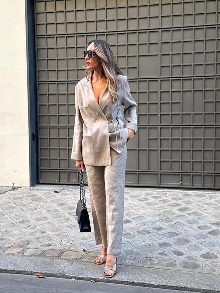 EB | Übergröße Damen Blazer Hosen Satz mit Gürtel