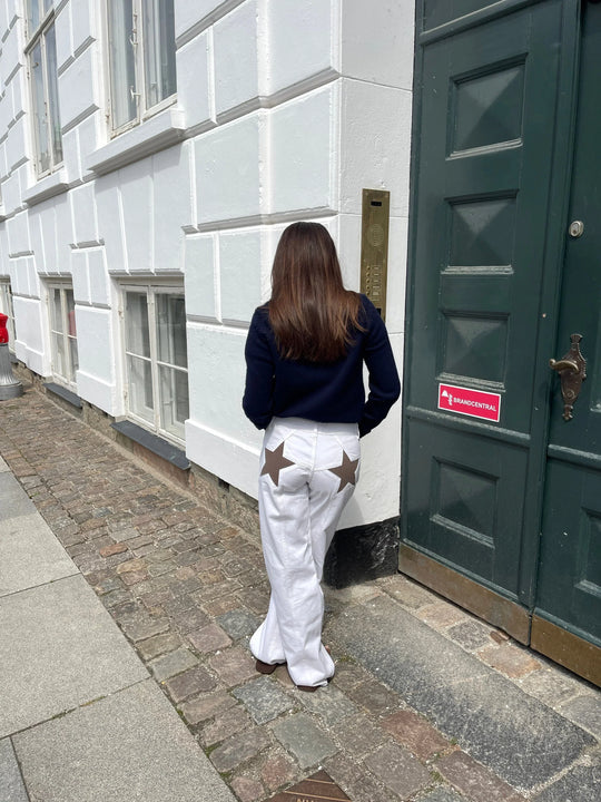 EB | Loose Fit Jeans mit Sternen