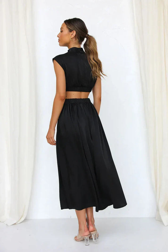 EB | Eleganter Jumpsuit mit Cut-Out Taille