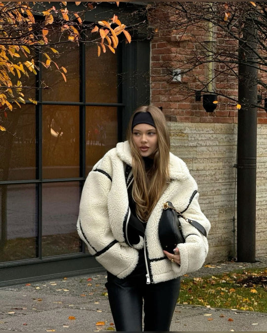 EB | Shearling-Jacke - Übergroßer Schnitt - Weiche Textur - Warme Fütterung - Reißverschlussöffnung