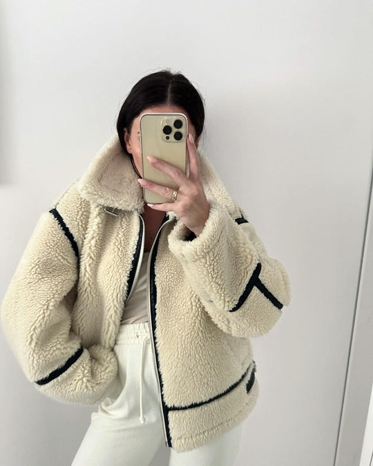 EB | Shearling-Jacke - Übergroßer Schnitt - Weiche Textur - Warme Fütterung - Reißverschlussöffnung