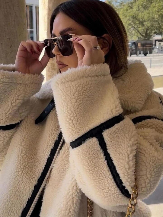 EB | Vielseitige Teddyjacke für Frauen