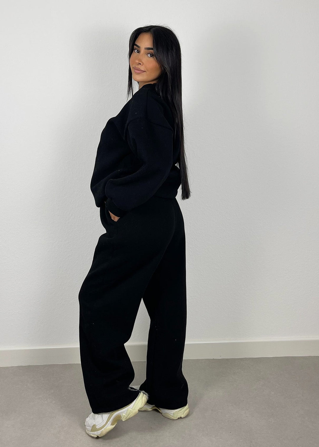 EB | Modischer Trainingsanzug für Frauen