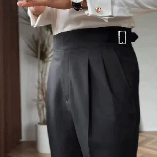 EB Classic: Stilvolle Hose mit Schnalle