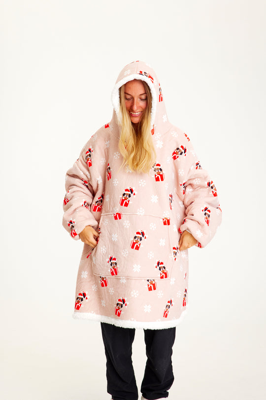 EB | Doggo Weihnachts Traum Hoodie