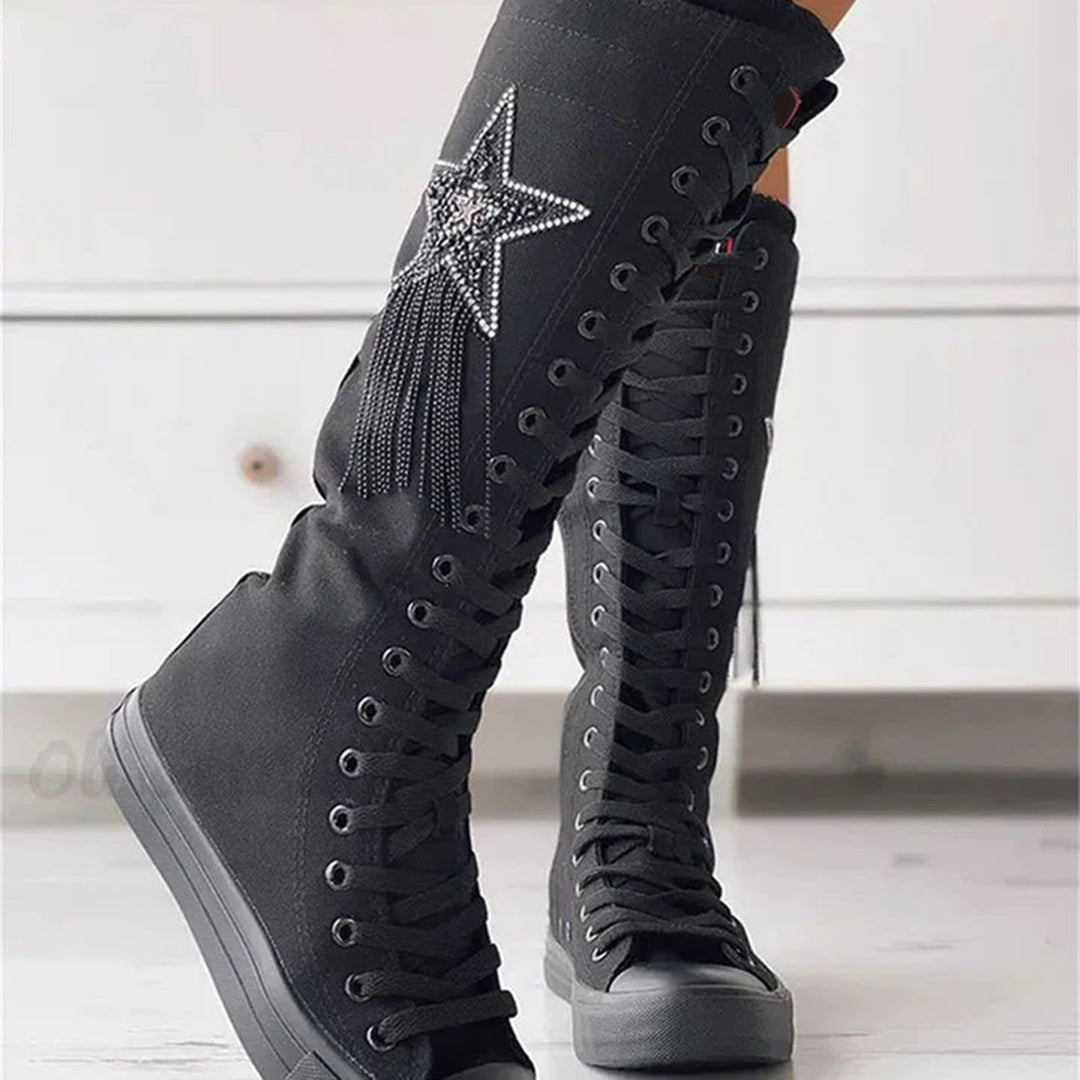 Schnürstiefel mit Quasten EB