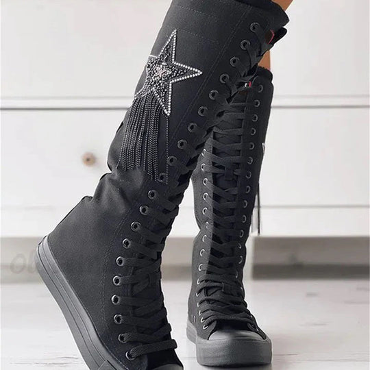 Schnürstiefel mit Quasten EB