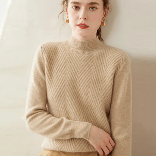 EB | mit Chevron-Muster und Mock Neck