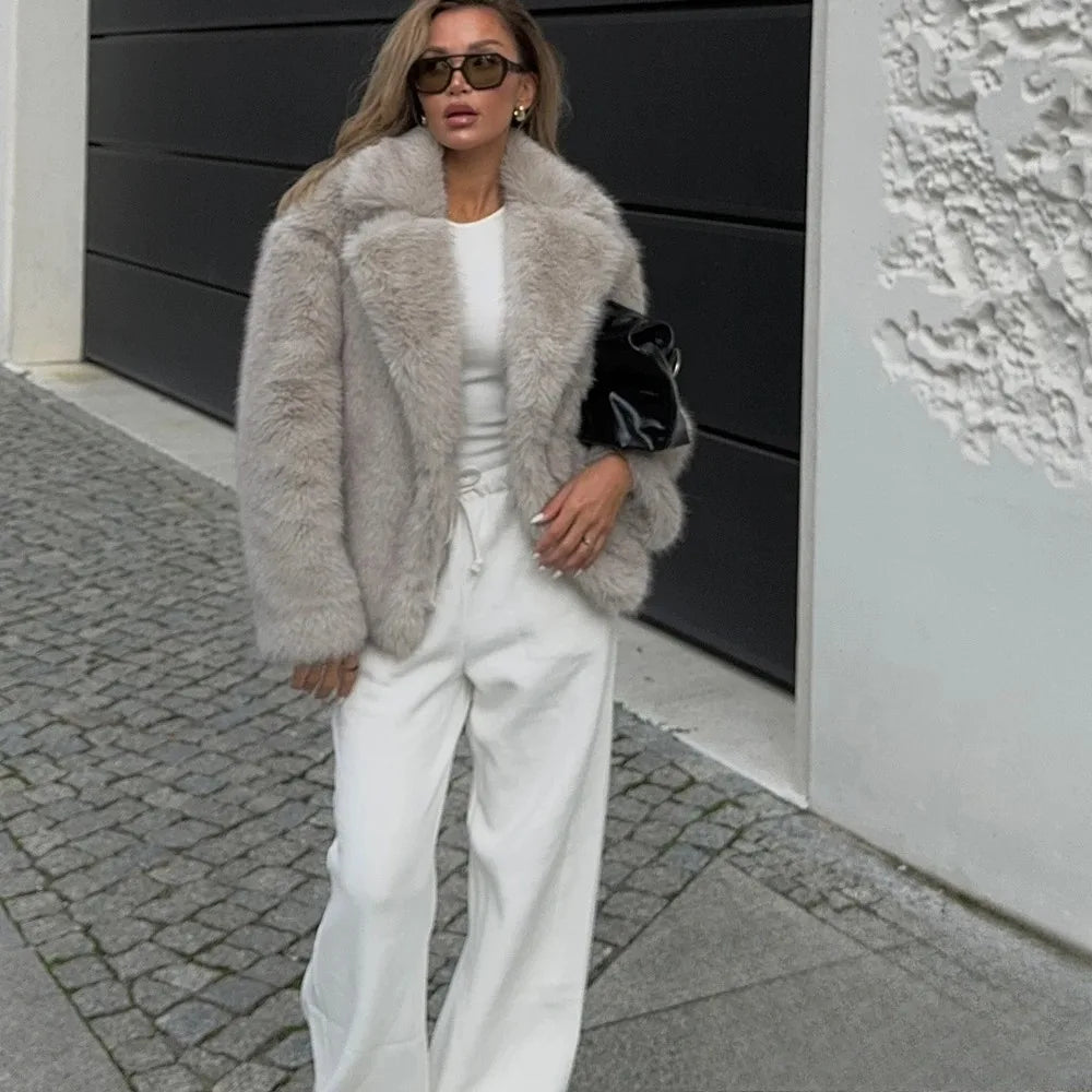 EB | Vintage - Damen Winterjacke mit Kunstfell und Revers