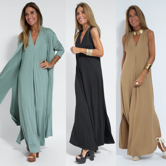 EB | Ensemble Bestehend Aus Einem Langen, Figurformenden Kleid und Einer Weste